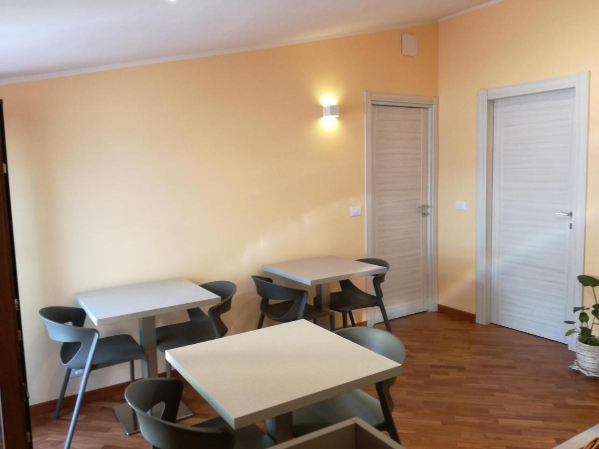 Fonte Nuova Penne Acomodação com café da manhã Exterior foto
